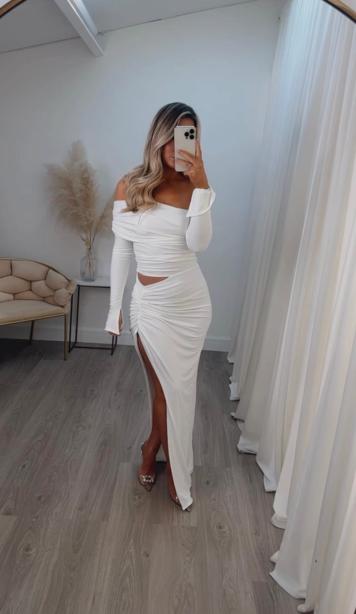 Off white long sleeve dress online