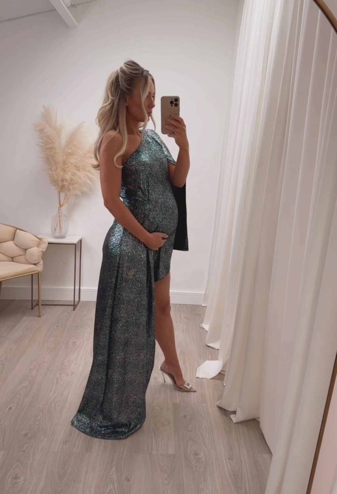 Sequin shop pregnancy dress