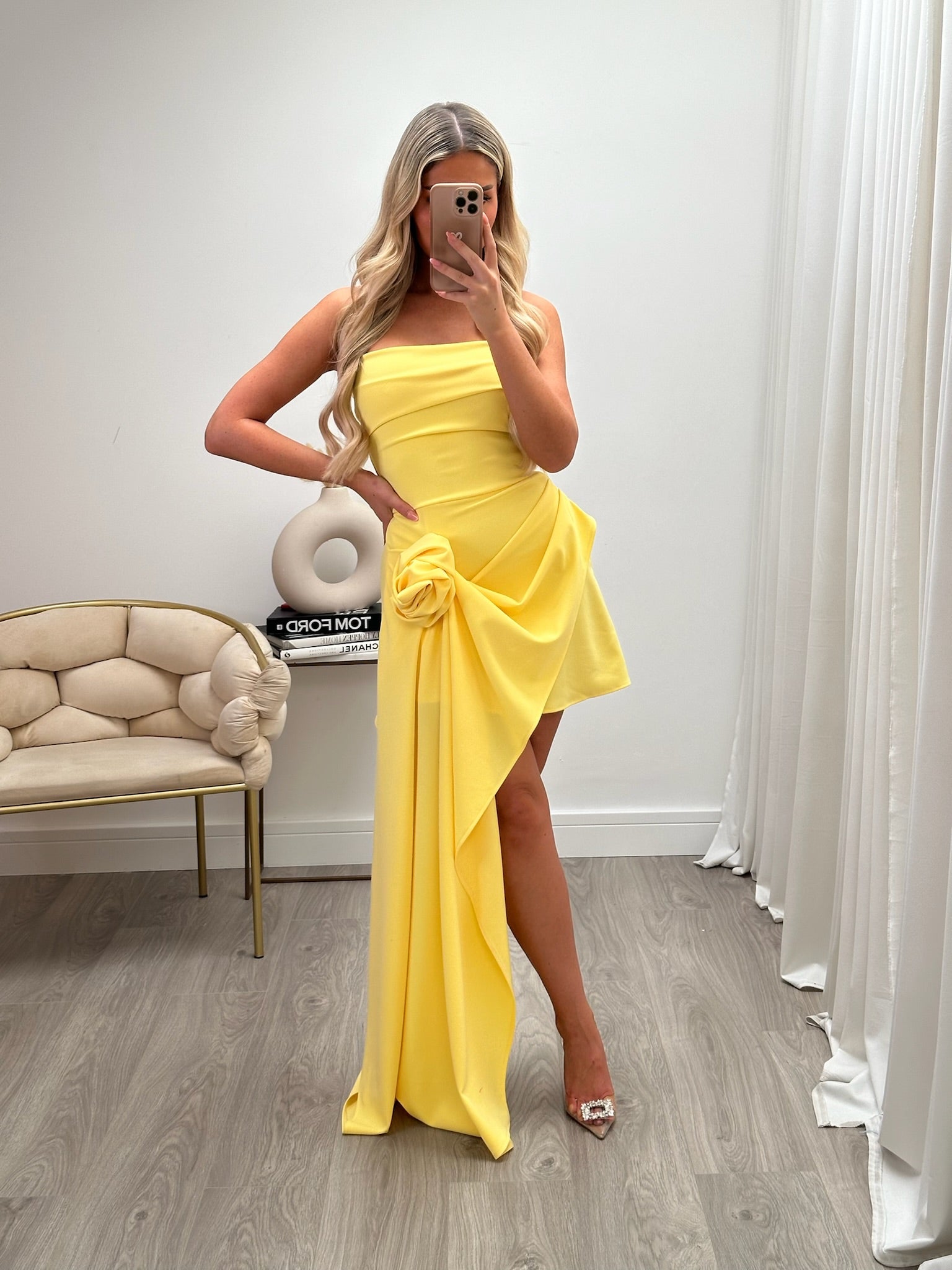 Paris sleeveless Dress Yellow