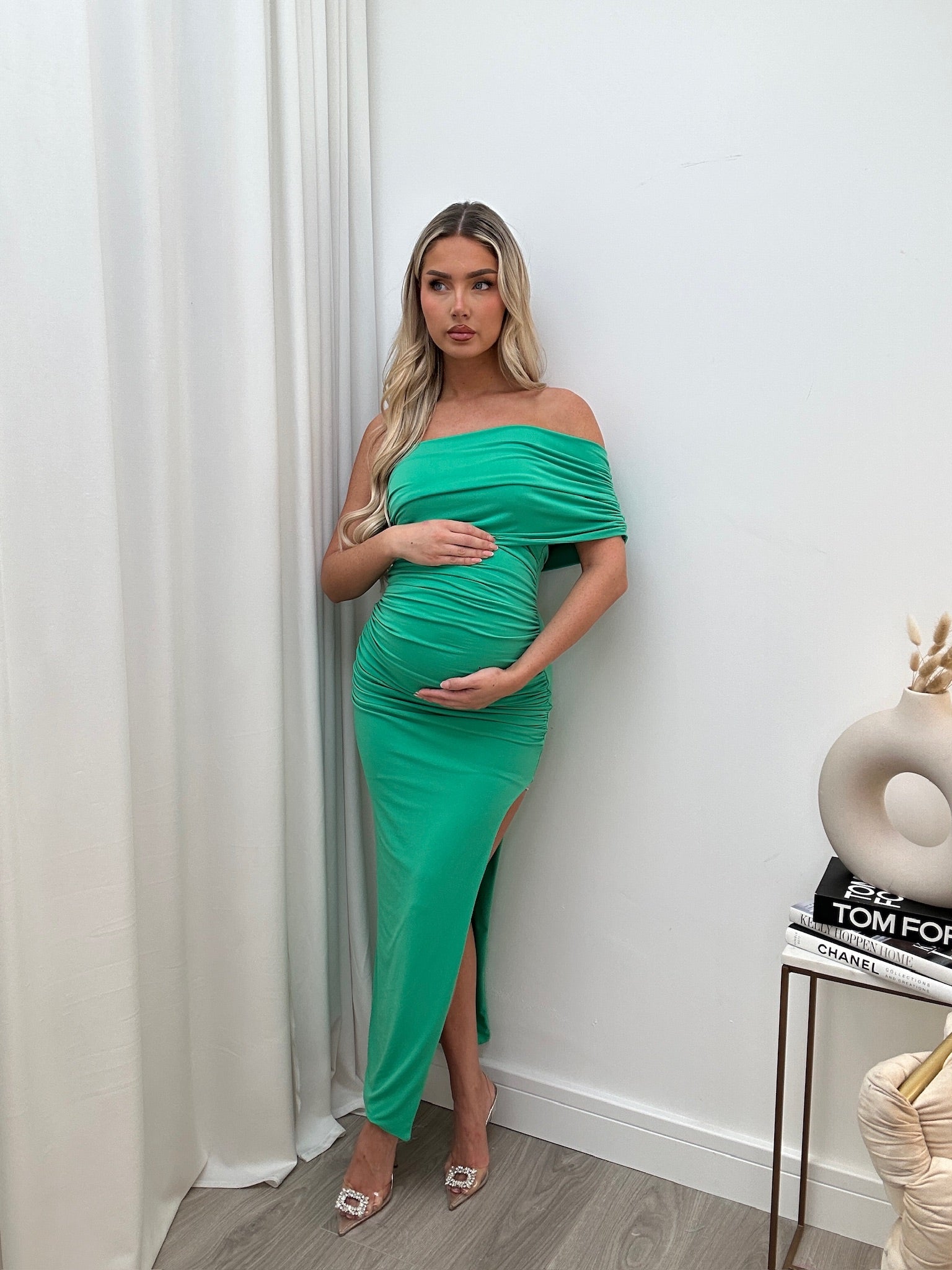 April Sleeveless Maternity Dress emerald green