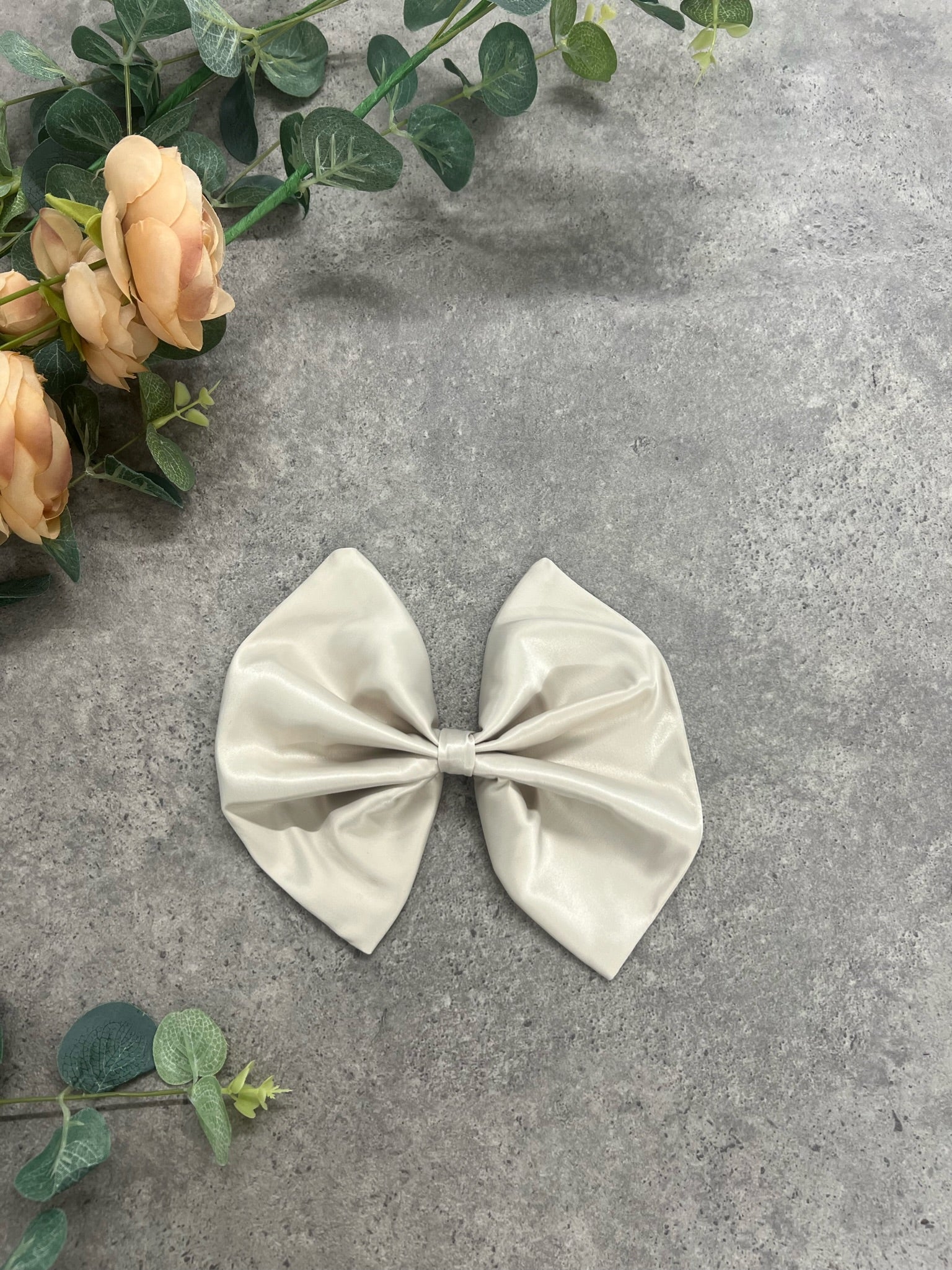 Big Bridal Bow Champagne