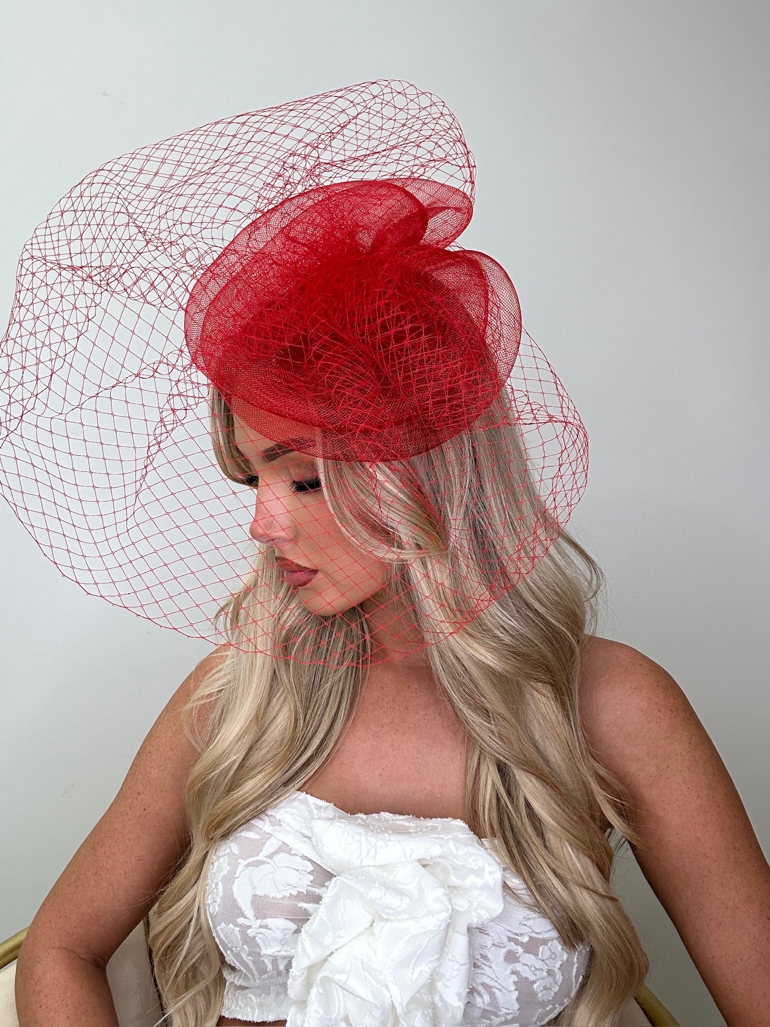 Plate Fascinator Clip Red