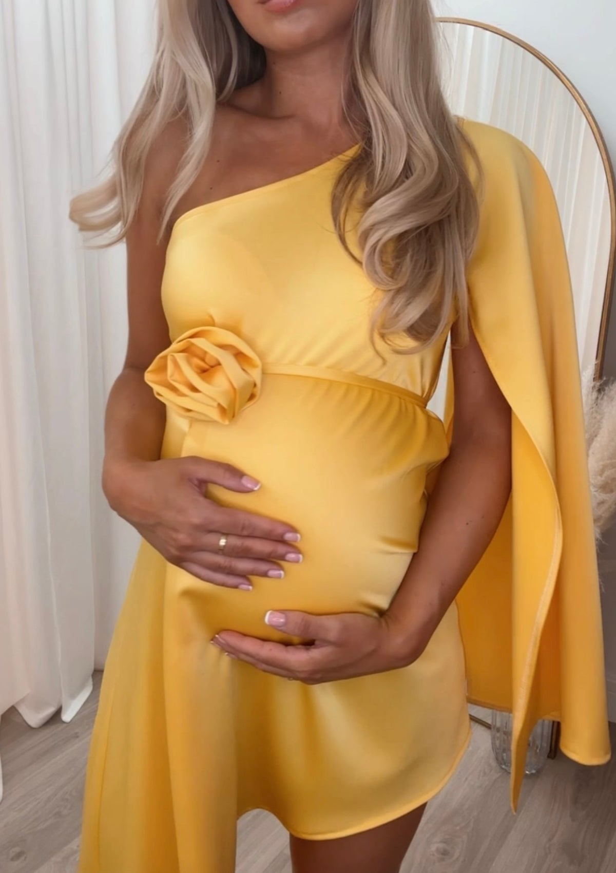 Light yellow shop maternity dress